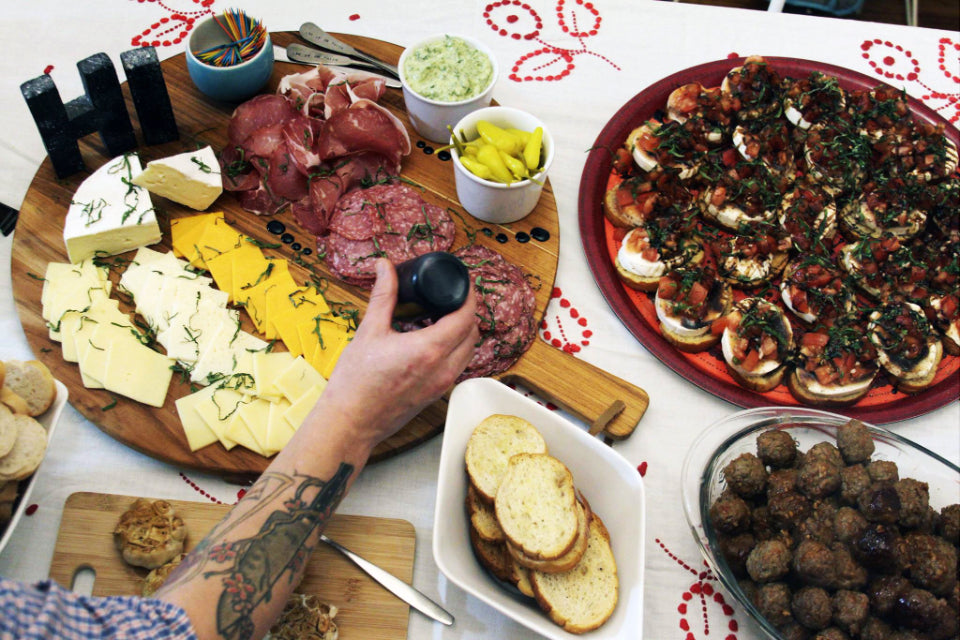 Rotwein zu Fondue? Warum die Antwort «nein» falsch ist